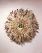 Juju Hat “Indian Summer” – décoration murale en plumes naturelles, raphia et miroir au choix