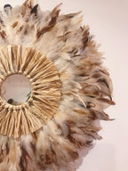 Juju Hat “Indian Summer” – décoration murale en plumes naturelles, raphia et miroir au choix