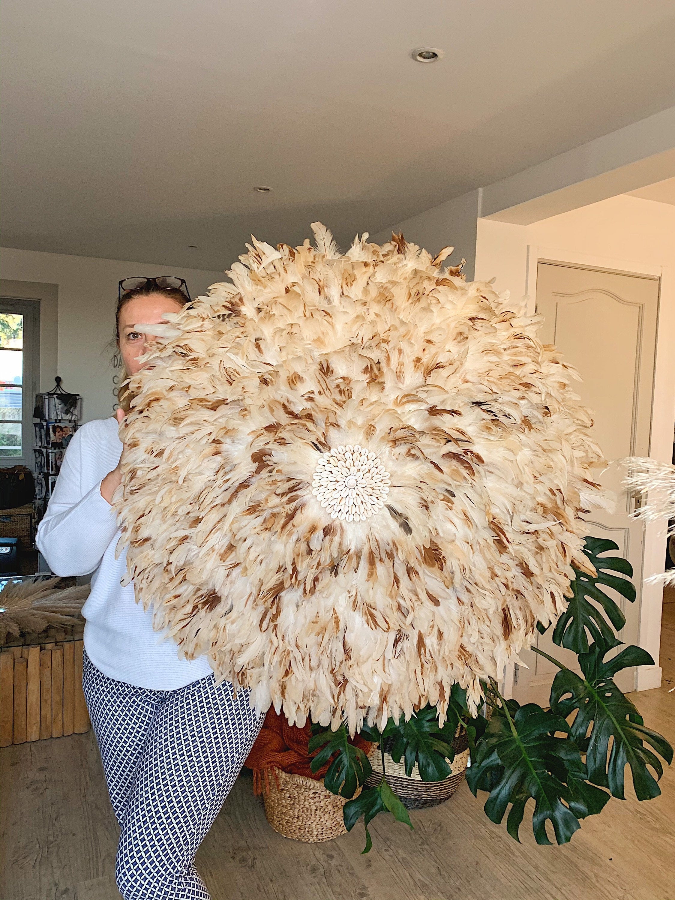Juju Hat “Indian Summer” – décoration murale en plumes naturelles, raphia et miroir au choix