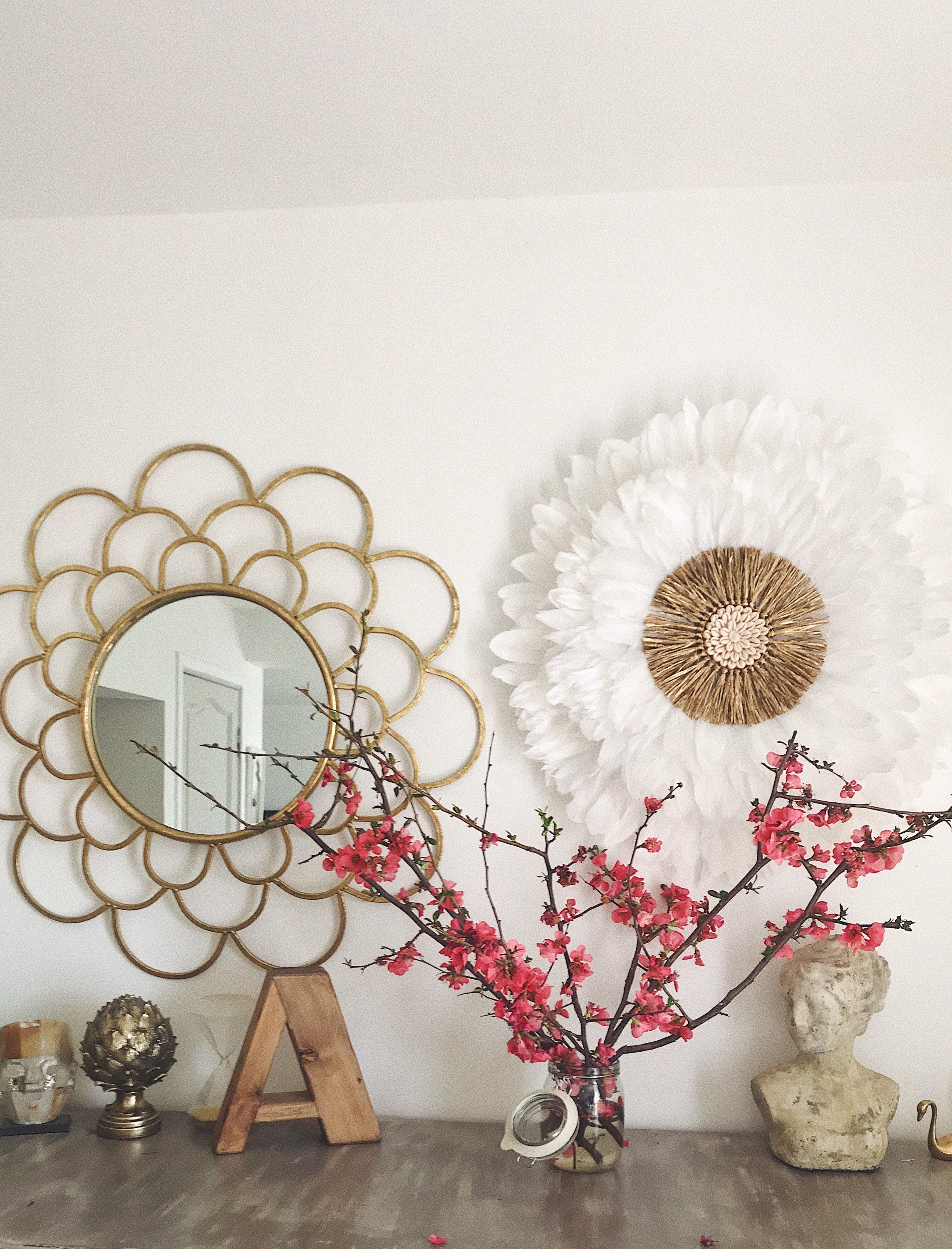 JUJUHAT « LE PRÉCIEUX » blanc avec raphia + coquillages cauris