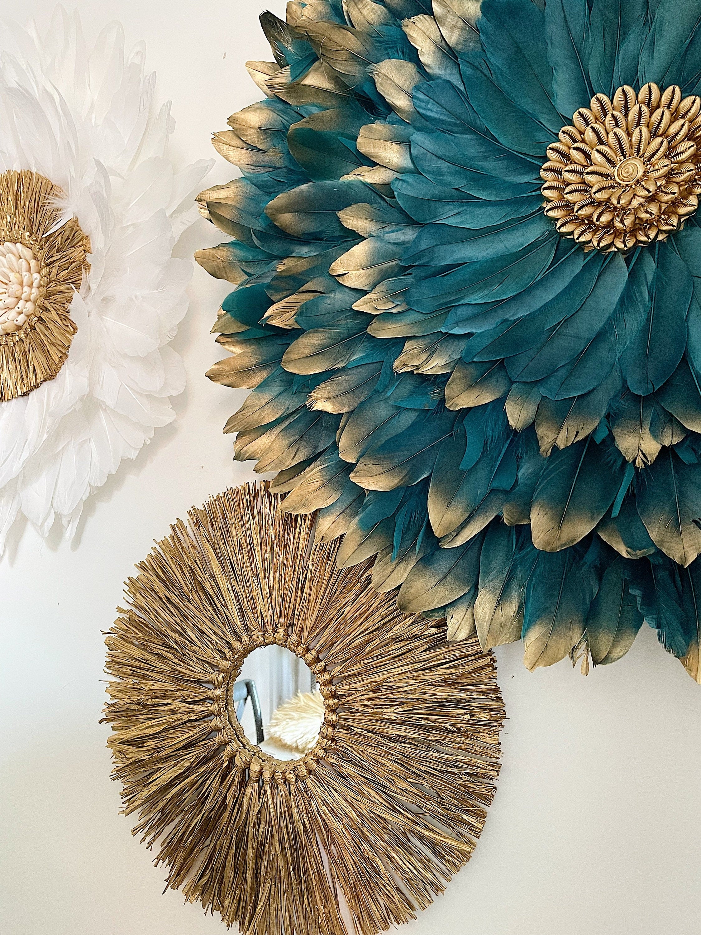 TRIO « GOLDEN BLUE » jujuhats blanc et bleu + miroir en raphia doré