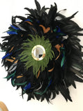 Juju Hat « LE MERVEILLEUX » – Déco murale en plumes naturelles multicolores et miroir en laiton