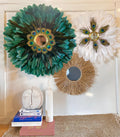 TRIO JUNGLE – Juju Hats vert et blanc + miroir soleil en raphia doré – Déco murale ethnique chic