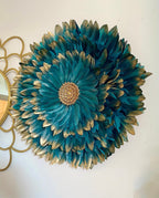 JUJUHAT "COSMOS" en plumes bleu canard et dorées