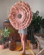 JUJUHAT « PINK PLATINE » plumes roses et dorées + coquillages cauris dorés