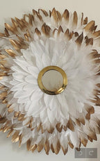 JUJUHAT « HÉLIOS » avec ses plumes blanches et dorées et son miroir marocain
