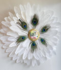 Juju Hat mural blanc « LE PAON » avec plumes naturelles et miroir en laiton artisanal – Déco murale bohème chic