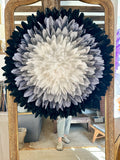 juju hat LE PARISIEN plumes blanches blanche noires decoration murale boheme chic