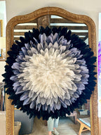 juju hat LE PARISIEN plumes blanches blanche noires decoration murale boheme chic