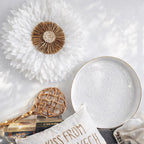 JUJUHAT « LE PRÉCIEUX » blanc avec raphia + coquillages cauris
